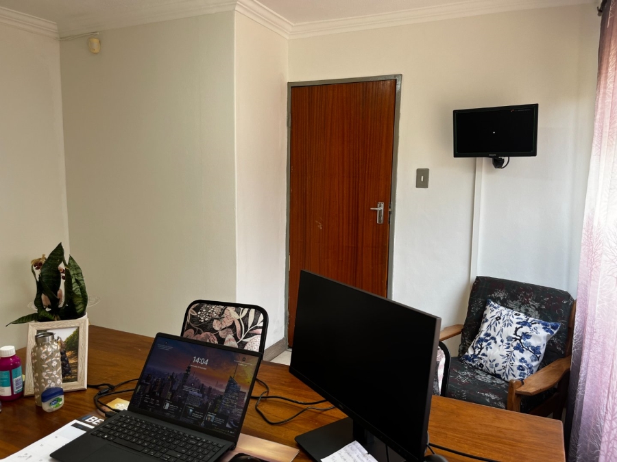 To Let Commercial Property for Rent in Brits North West